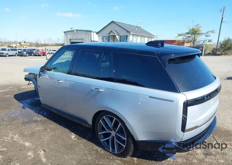 2024 Land Rover Range Rover P400 Se z USA, uszkodzony, nr VIN SALKP9FU9RA216190